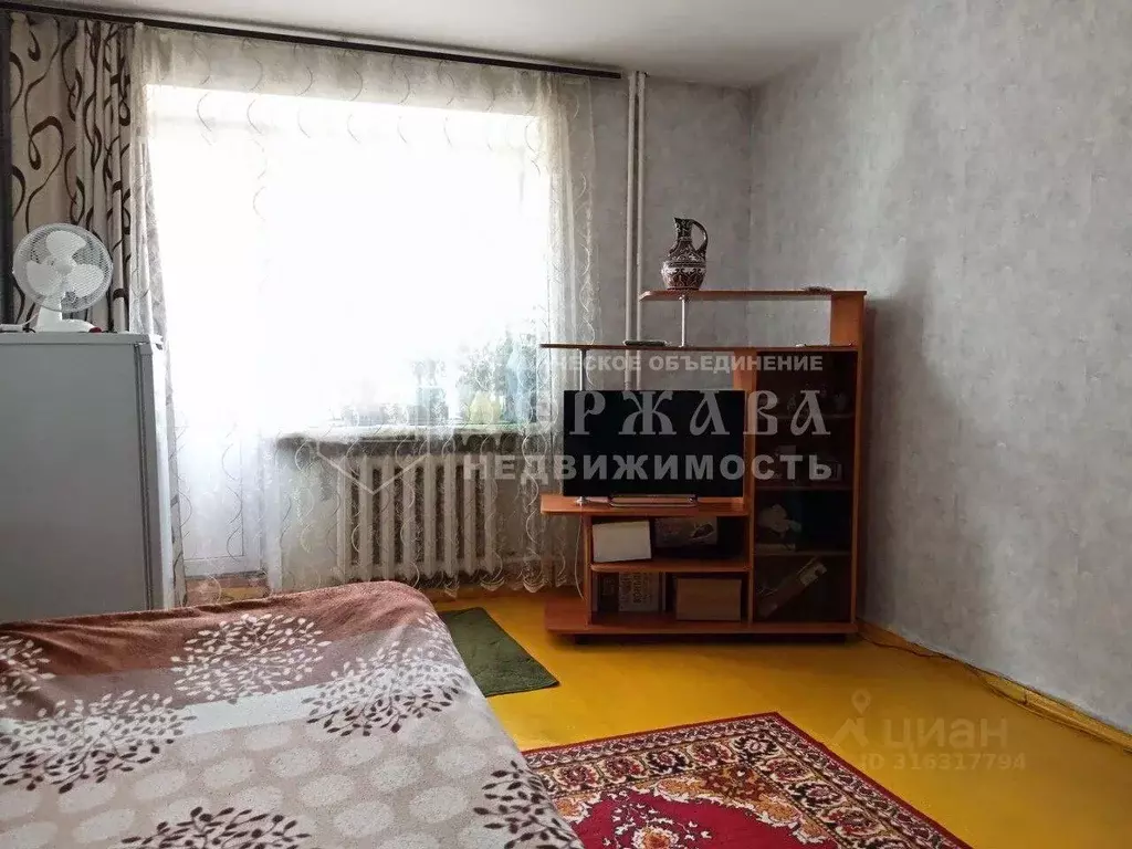 1-к кв. Кемеровская область, Кемерово ул. Попова, 7 (31.5 м) - Фото 0