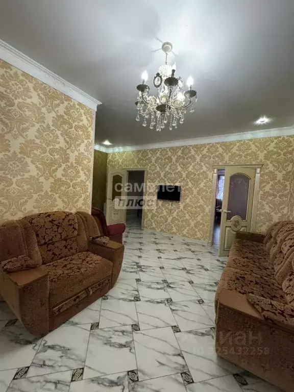 2-к кв. Кабардино-Балкария, Нальчик Эльбрусская ул., 19 (75.0 м) - Фото 2