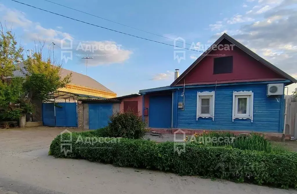 Дом в Волгоградская область, Волгоград ул. Хользунова (44 м) - Фото 0