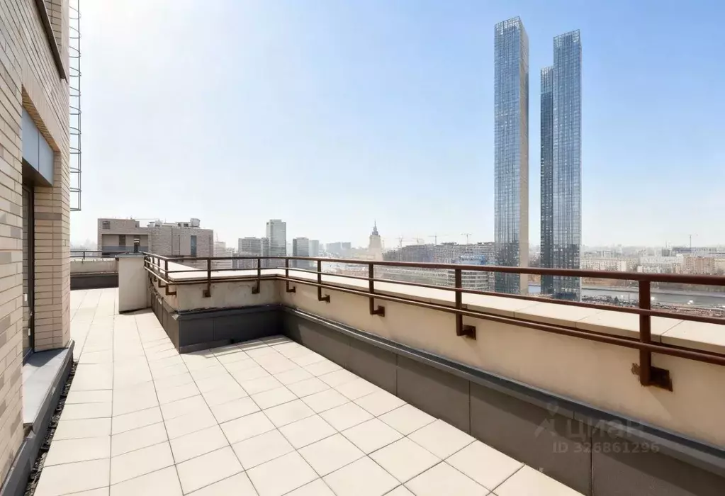 5-к кв. Москва Мантулинская ул., 9к5 (251.26 м) - Фото 1