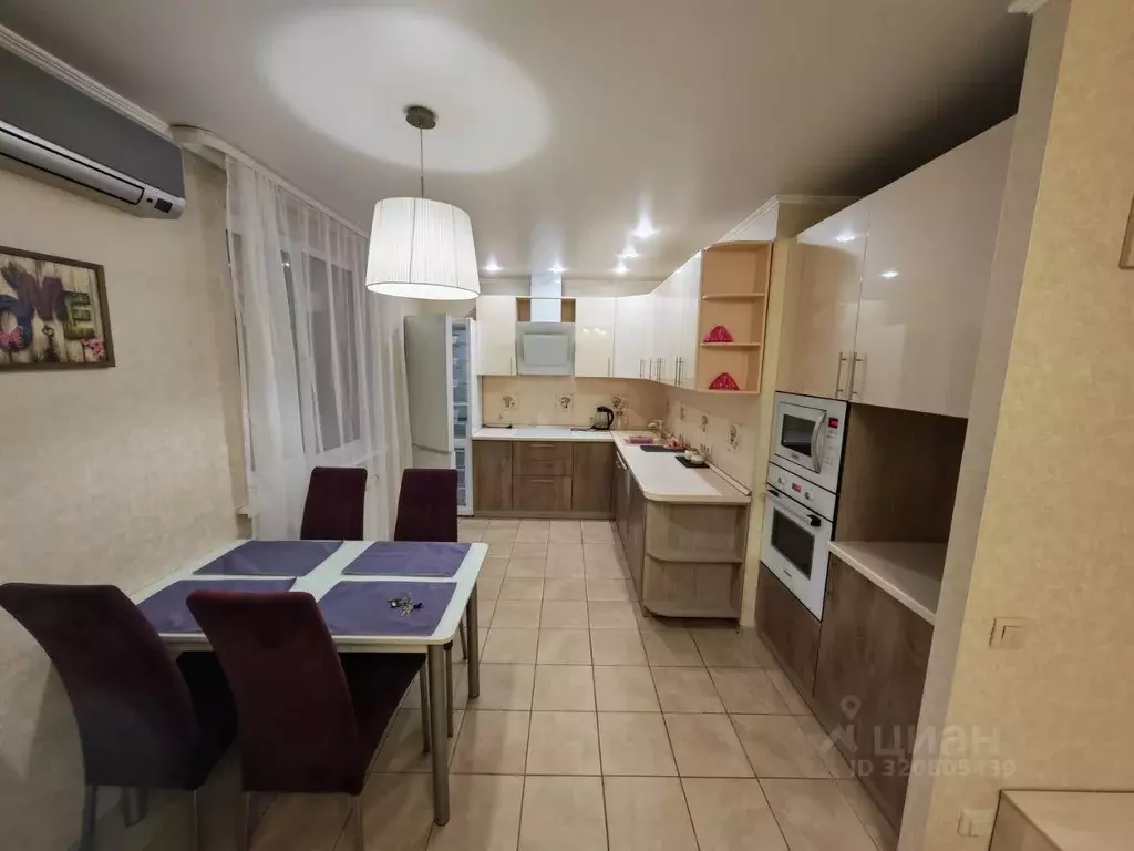 3-к кв. Алтайский край, Барнаул ул. Малахова, 138 (78.0 м) - Фото 1