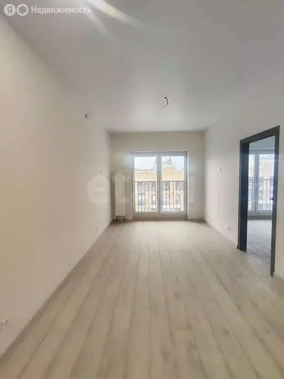 1-комнатная квартира: посёлок Западный, микрорайон Привилегия, ... - Фото 1