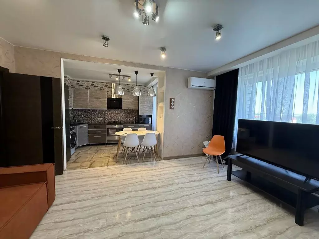 3-к кв. Тверская область, Тверь ул. Склизкова, 44 (68.8 м) - Фото 1