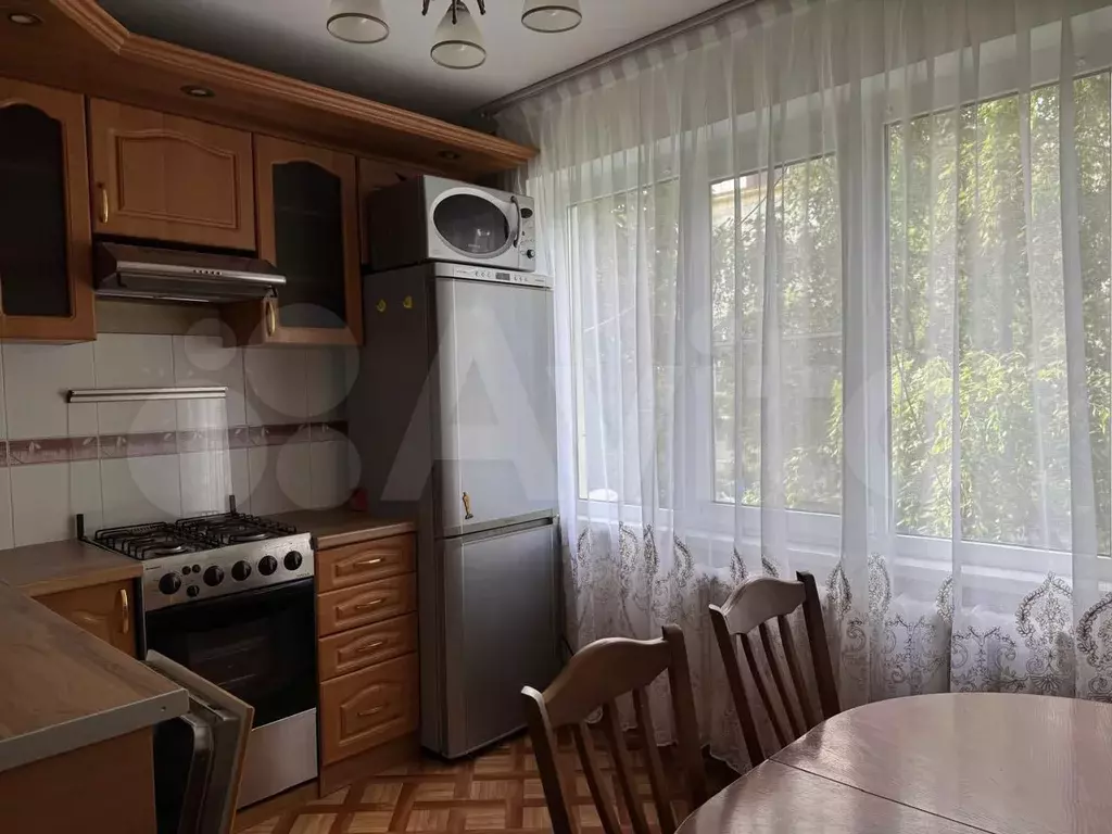 2-к. квартира, 54 м, 2/5 эт. - Фото 1