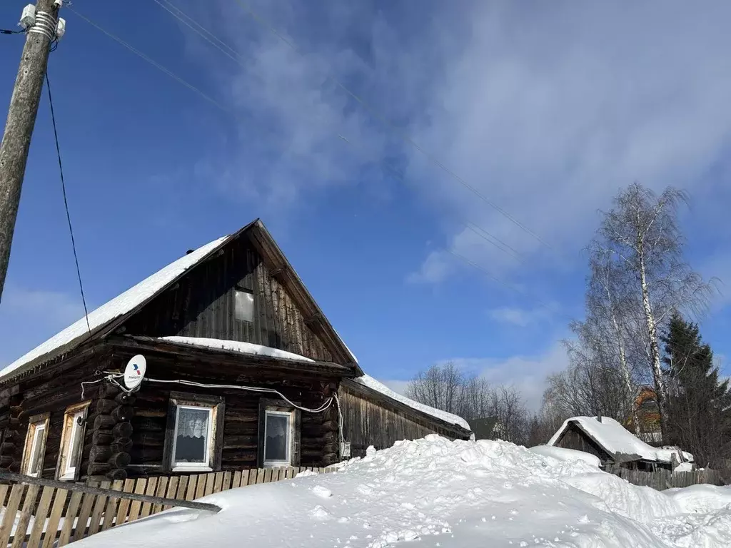 Дом в Пермский край, Нытвенский городской округ, д. Нижняя Гаревая ул. ... - Фото 1