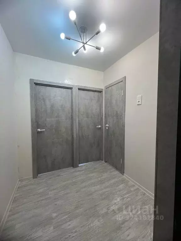 1-к кв. Самарская область, Тольятти Приморский бул., 33 (33.5 м) - Фото 1