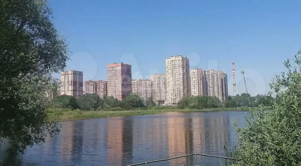 1-к. квартира, 46 м, 17/18 эт. - Фото 0