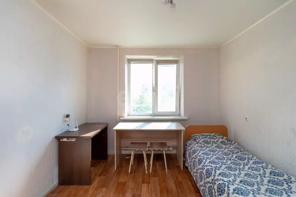 2-к кв. Тюменская область, Тюмень Заречный проезд, 10 (51.1 м) - Фото 1