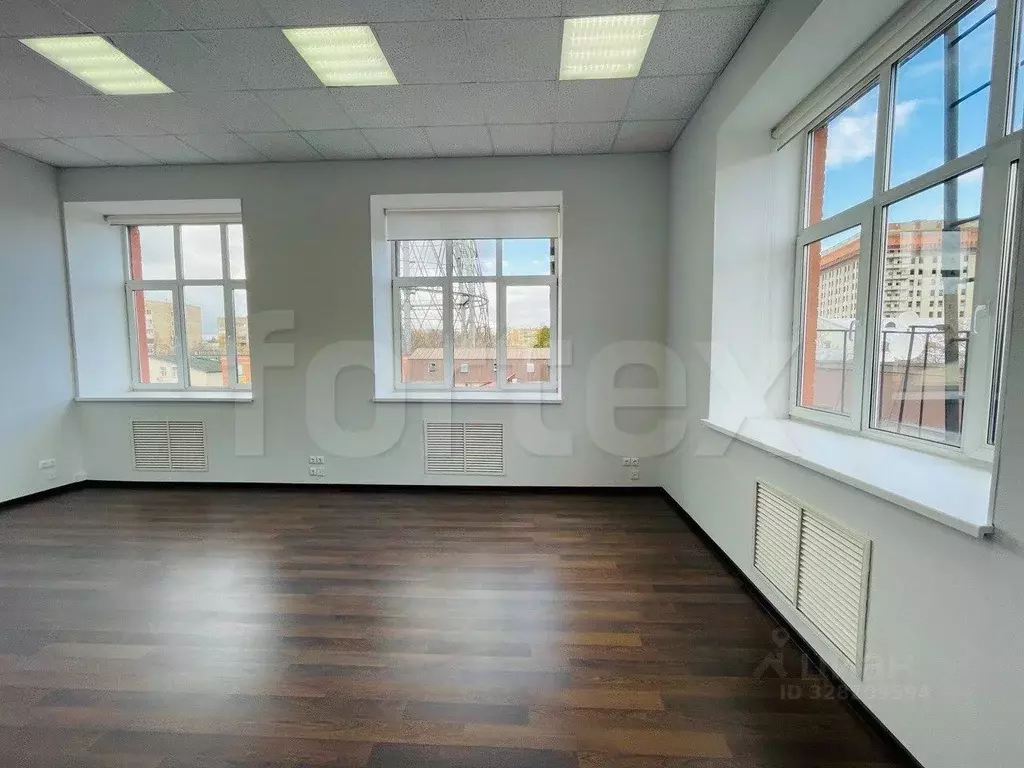 Офис в Москва ул. Шухова, 14 (218 м) - Фото 1