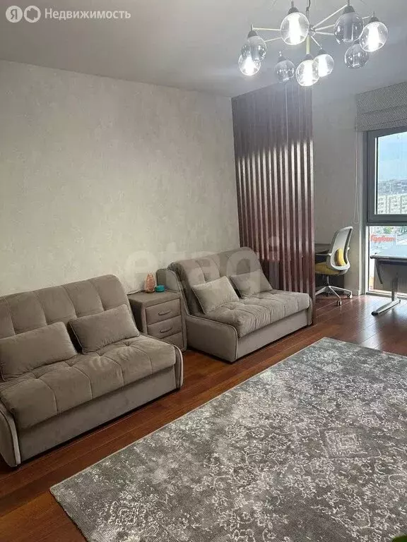 2-комнатная квартира: Тюмень, улица Максима Горького, 68 (82 м) - Фото 1