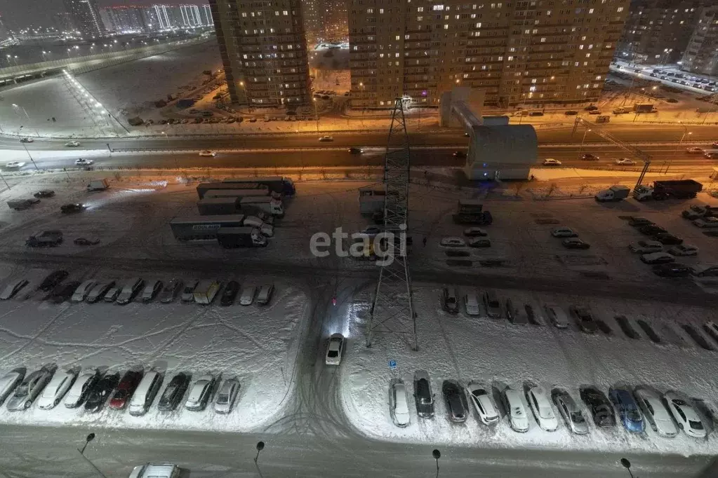 1-к кв. Тюменская область, Тюмень ул. Монтажников, 61 (36.0 м) - Фото 2