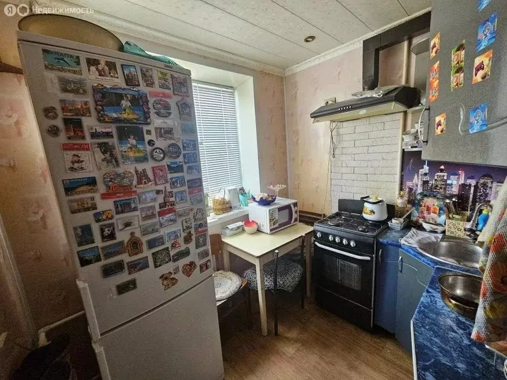 2-комнатная квартира: Чапаевск, улица Щорса, 107Б (45 м) - Фото 1