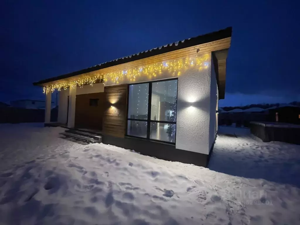 Дом в Свердловская область, Белоярский муниципальный округ, пос. ... - Фото 1