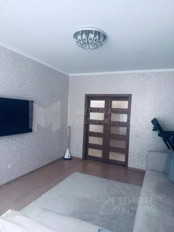 2-к кв. Тюменская область, Тюмень Полевая ул., 105к3 (64.0 м) - Фото 0