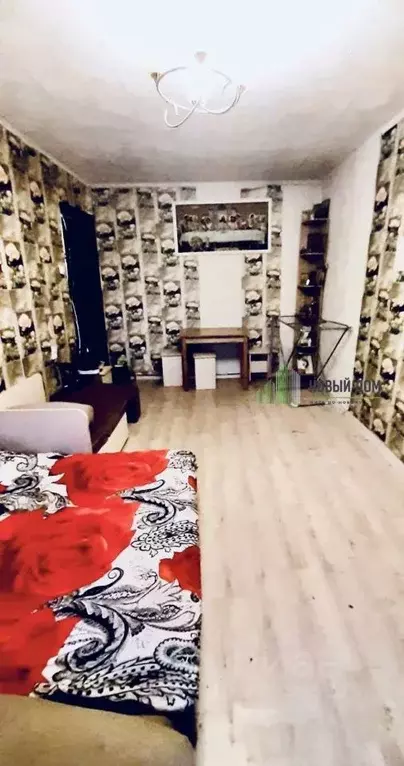 Комната Новгородская область, Великий Новгород просп. Александра ... - Фото 1