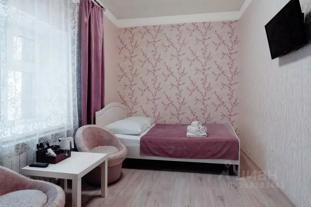 Комната Омская область, Омск ул. Красный Пахарь, 21Б (10.0 м) - Фото 1