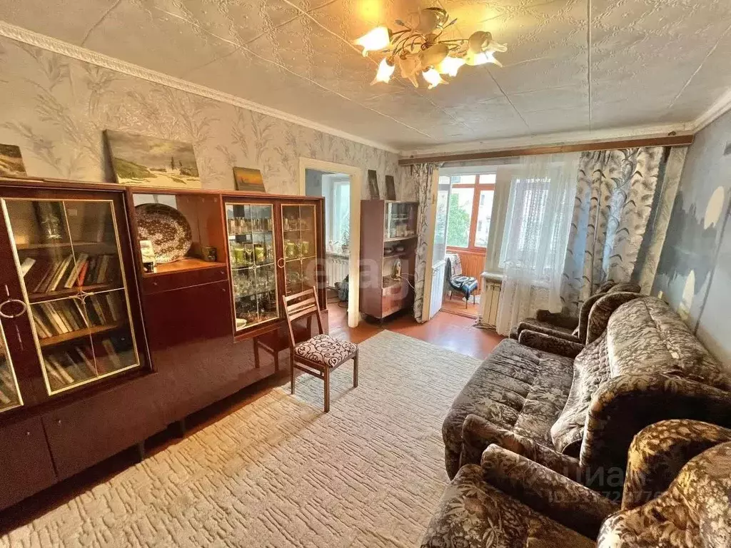 3-к кв. Крым, Симферопольский район, с. Мирное ул. Белова (60.0 м) - Фото 0