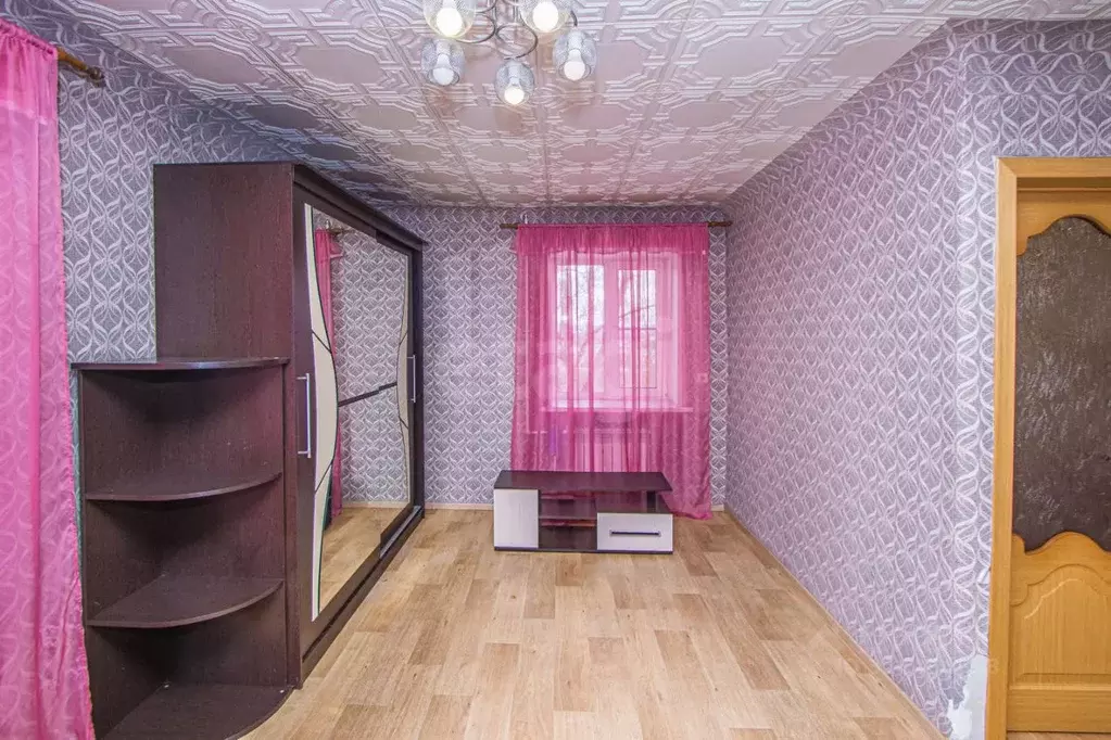 2-к кв. Бурятия, Улан-Удэ ул. Радикальцева, 2 (41.9 м) - Фото 1