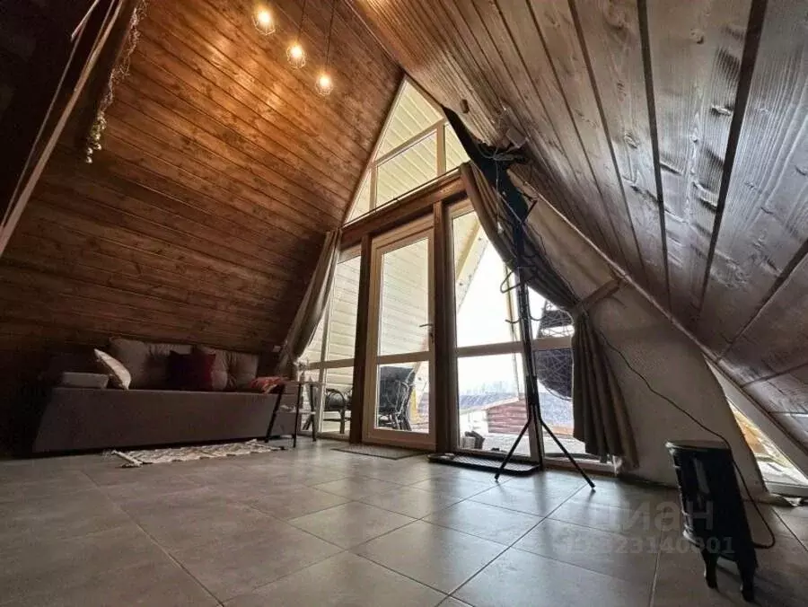 Дом в Воронежская область, с. Новая Усмань ул. Октябрьская, 433/1 (40 ... - Фото 0