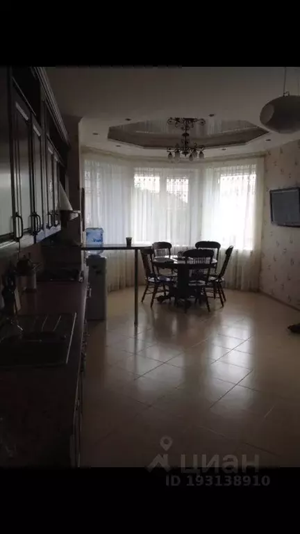 Коттедж в Саратовская область, Энгельс Светлая ул., 21 (260 м) - Фото 0