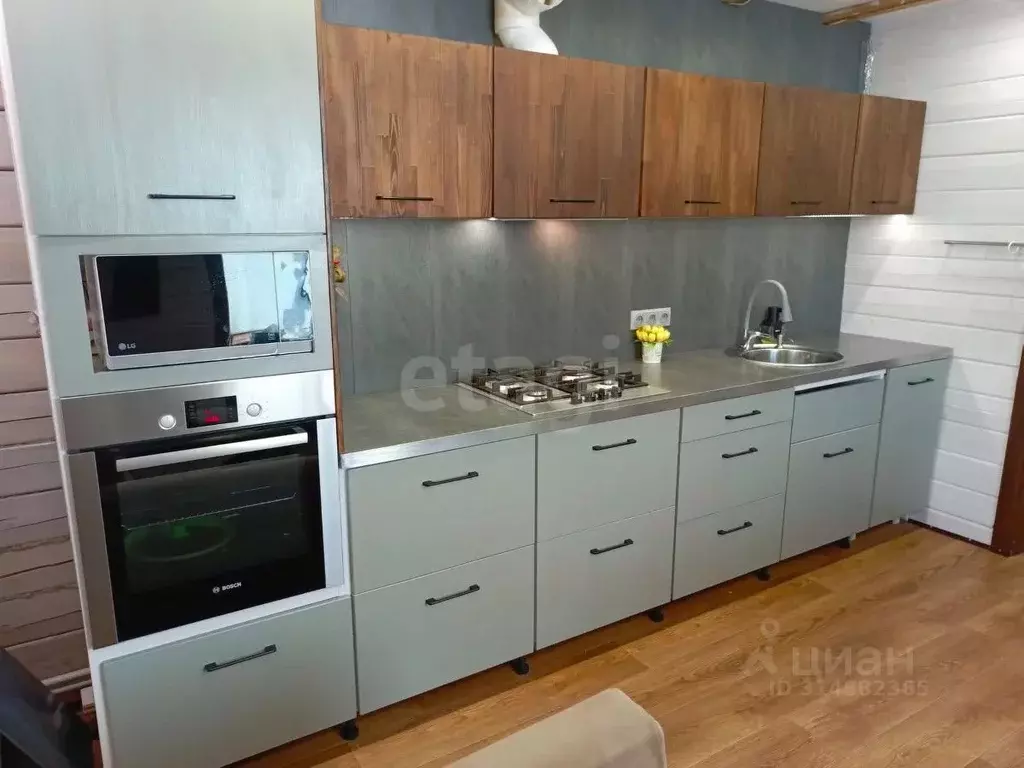 Дом в Архангельская область, Коряжма Лесная ул., 7 (140 м) - Фото 1