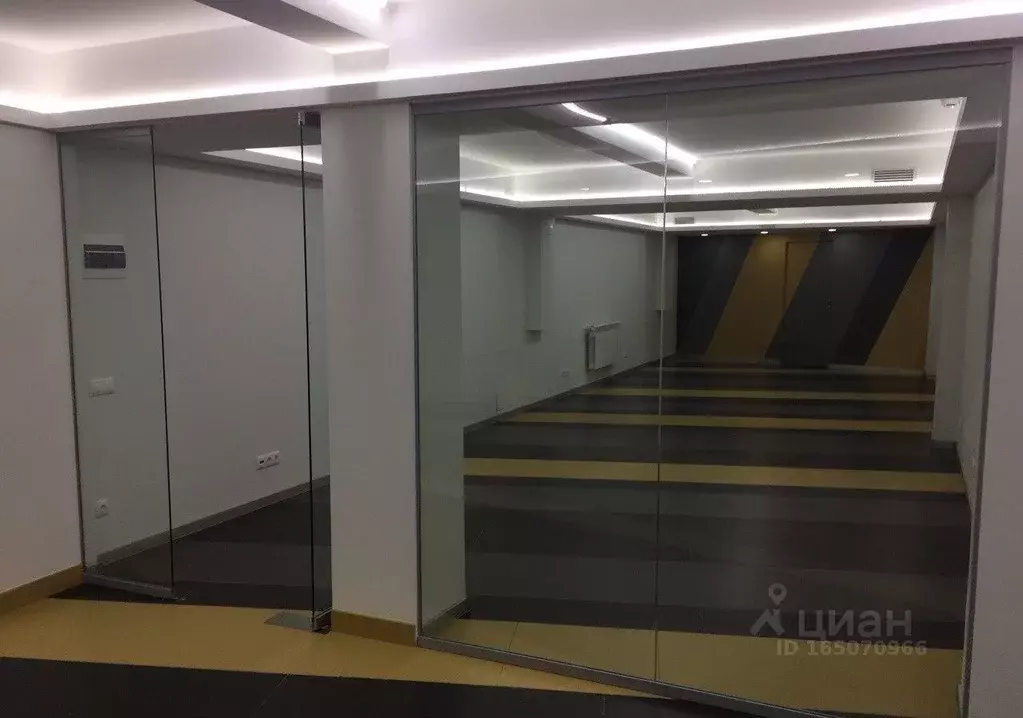 Торговая площадь в Московская область, Одинцово ул. Чикина, 14 (90 м) - Фото 0