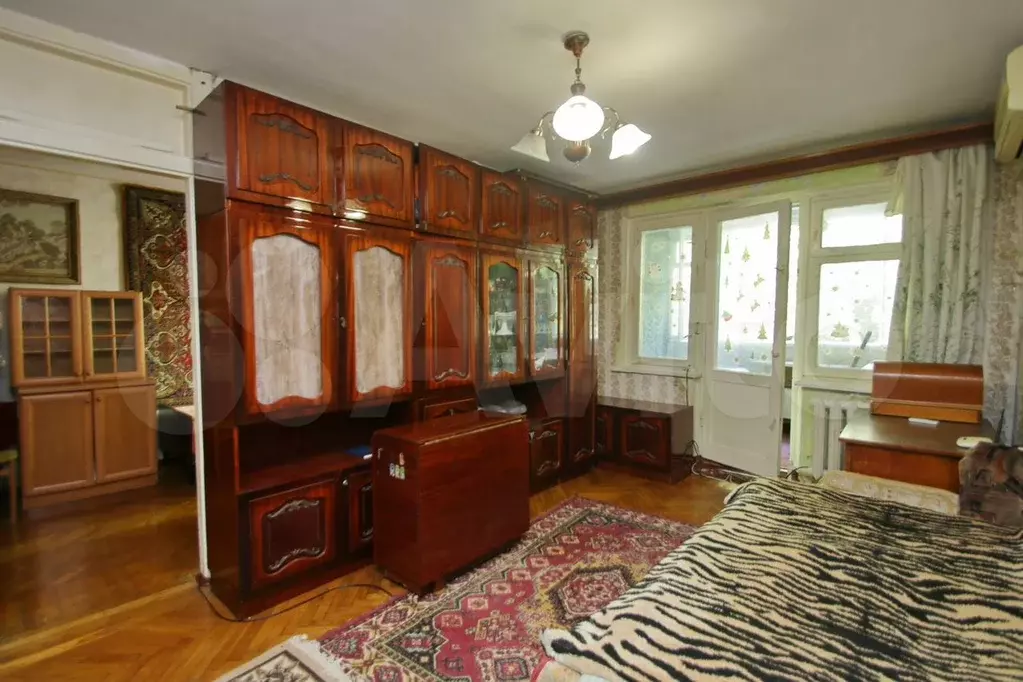 2-к. квартира, 52 м, 5/5 эт. - Фото 0