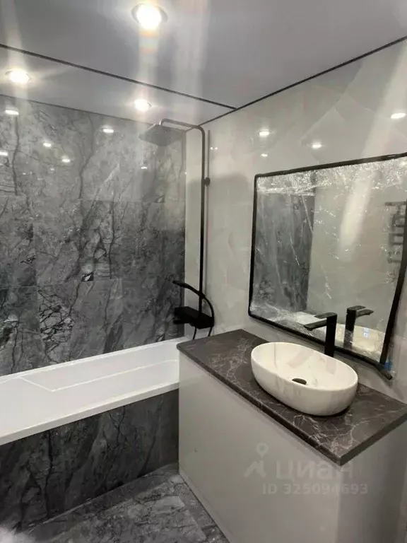 2-к кв. Саратовская область, Саратов просп. Героев Отечества, 3А (56.0 ... - Фото 1