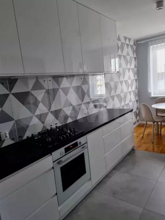 1-к. квартира, 38,5 м, 6/6 эт. - Фото 0