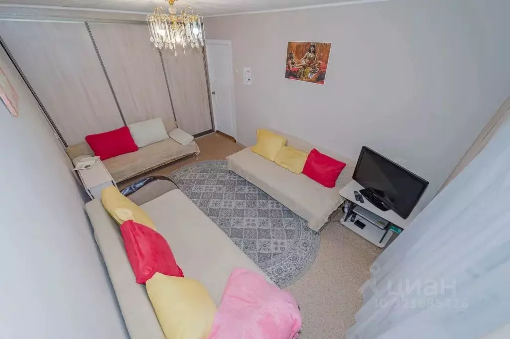 2-к кв. Свердловская область, Екатеринбург ул. Стрелочников, 3 (50.0 ... - Фото 0