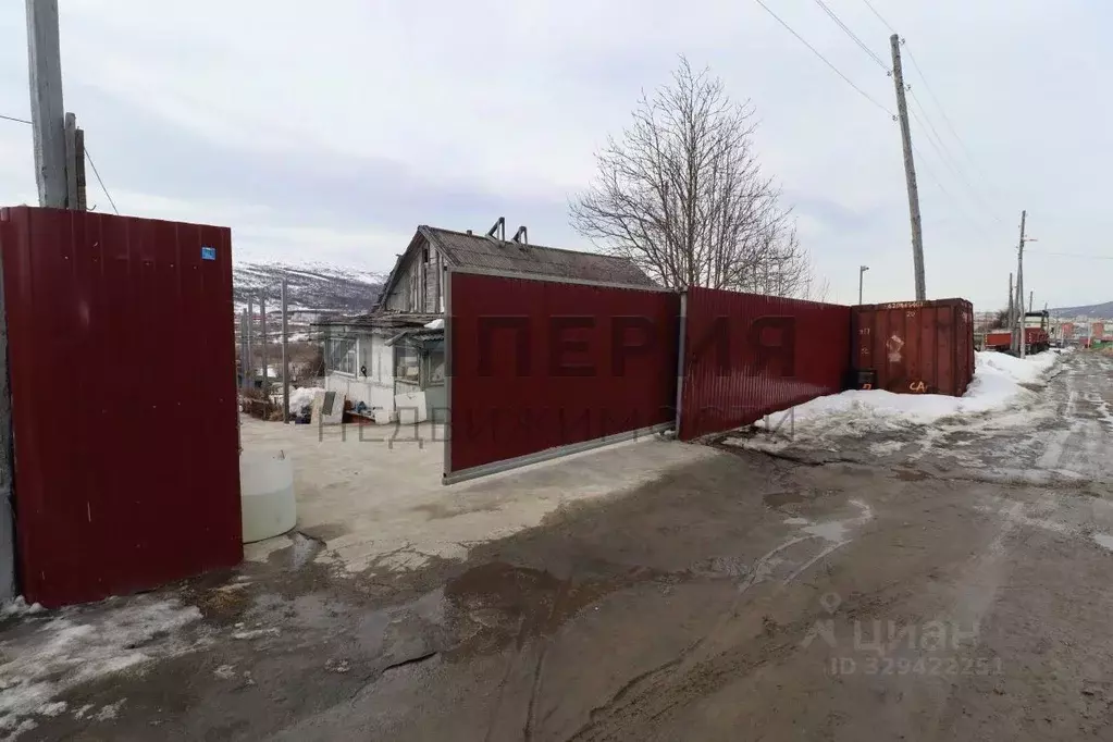 Дом в Магаданская область, Магадан Санаторная ул. (59 м) - Фото 1