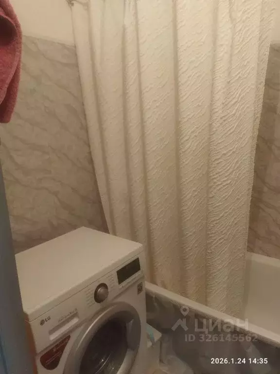 1-к кв. Белгородская область, Белгород ул. Есенина, 52 (35.0 м) - Фото 2