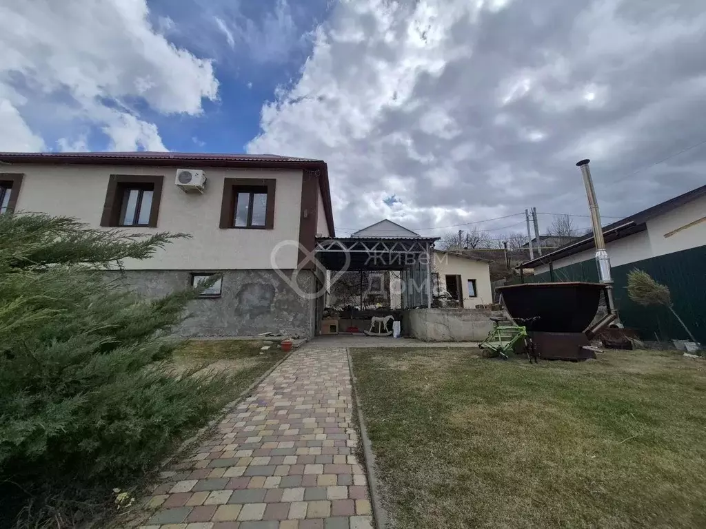 Дом в Волгоградская область, Городище рп ул. Пассара (197 м) - Фото 1