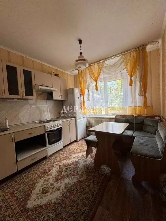 2-к. квартира, 52 м, 1/9 эт. - Фото 1