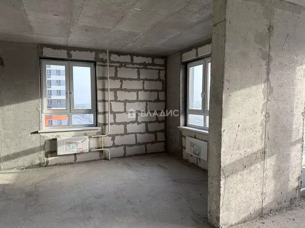 3-к кв. Волгоградская область, Волгоград ул. Степанищева, 4 (63.5 м) - Фото 1