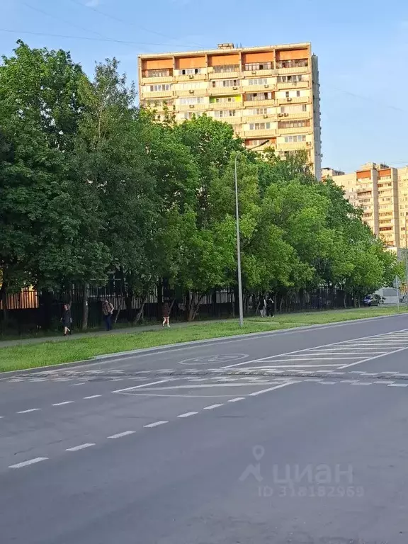 3-к кв. Москва ул. Молодцова, 2к4 (68.0 м) - Фото 0