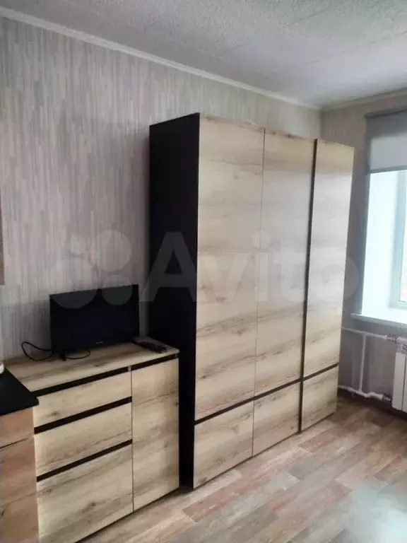 1-к. квартира, 18 м, 5/5 эт. - Фото 1