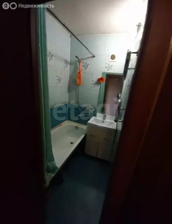 3-комнатная квартира: Санкт-Петербург, улица Передовиков, 33к2 (57.4 ... - Фото 0