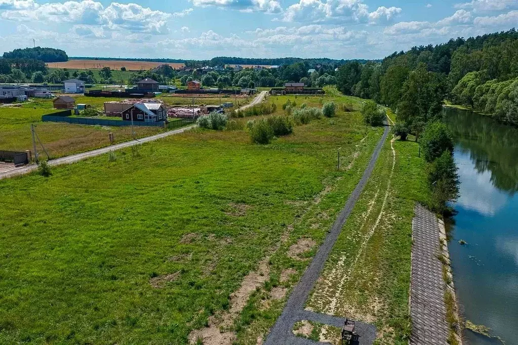 Участок в Московская область, Химки городской округ, д. Шемякино  (4.0 ... - Фото 1