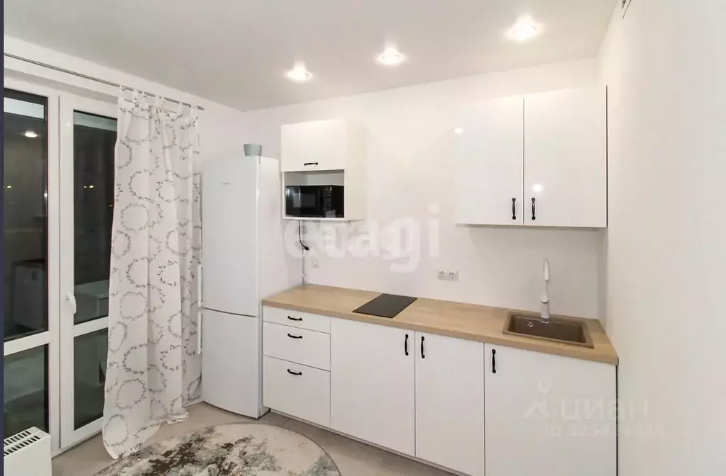 2-к кв. Тюменская область, Тюмень Полевая ул., 117к5 (49.3 м) - Фото 1