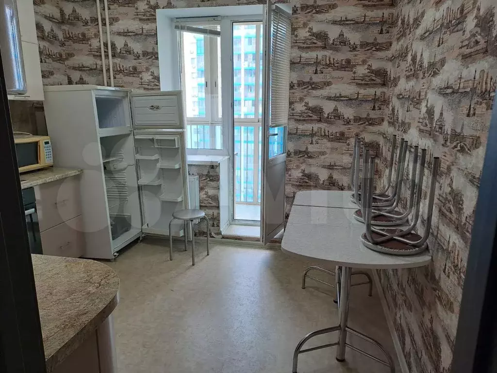 1-к. квартира, 40 м, 9/16 эт. - Фото 1