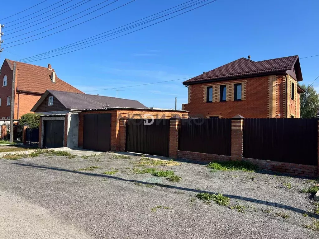 Коттедж в Алтайский край, Барнаул Колесная ул., 24 (185 м) - Фото 1