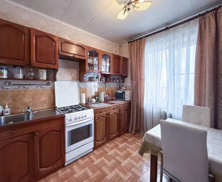 3-к. квартира, 63 м, 4/9 эт. - Фото 1