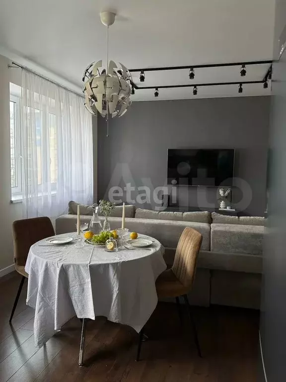 2-к. квартира, 85 м, 14/17 эт. - Фото 0
