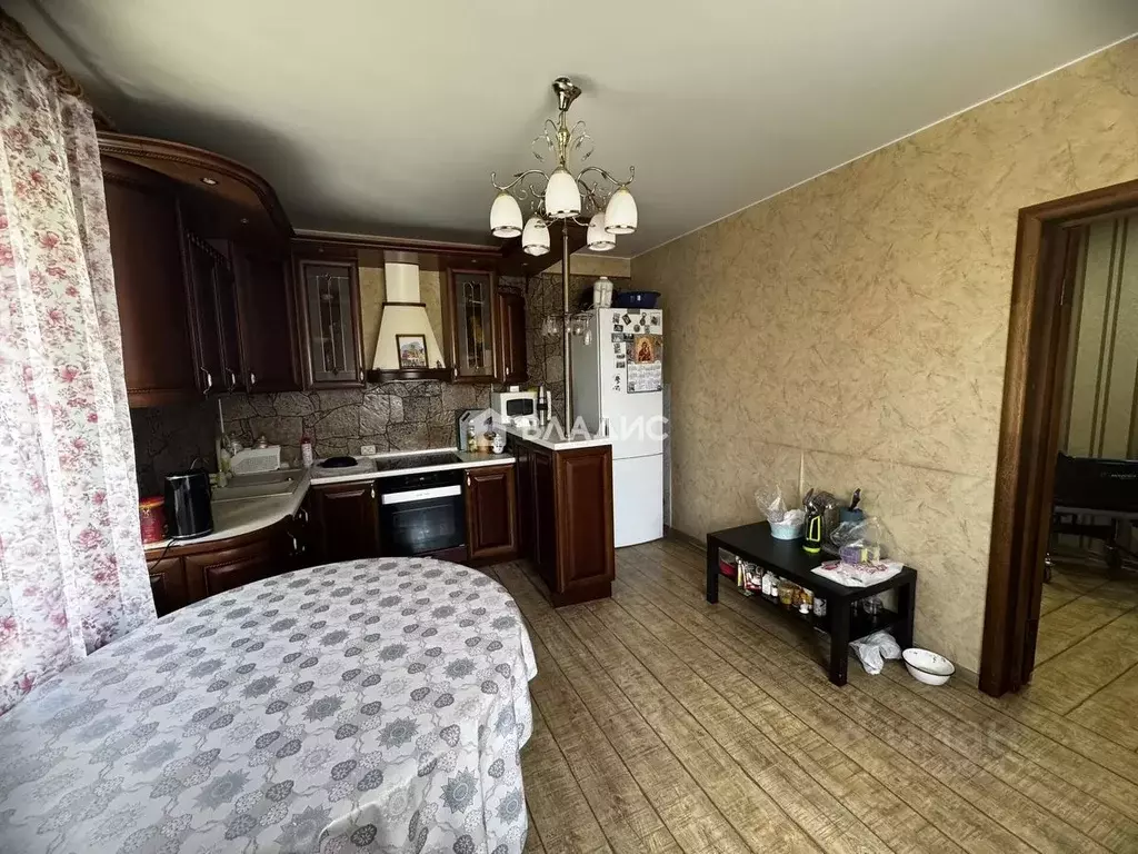 Дом в Бурятия, Улан-Удэ Тепличный мкр, 5-й кв-л,  (301 м) - Фото 2