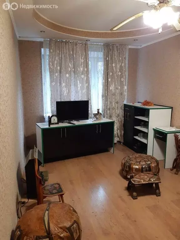 3-комнатная квартира: Нижний Новгород, улица Куйбышева, 43 (60 м) - Фото 1