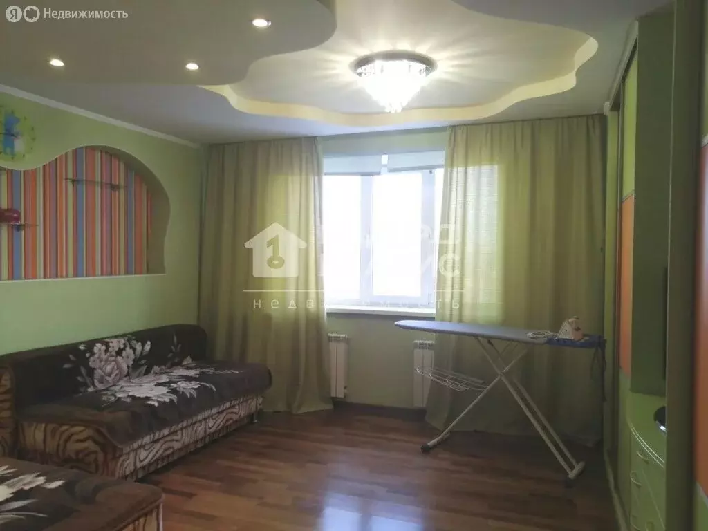 3-комнатная квартира: Омск, бульвар Архитекторов, 10 (98.3 м) - Фото 1