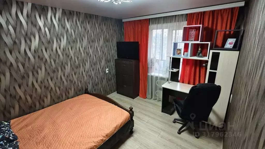 2-к кв. Курская область, Железногорск ул. Димитрова, 6 (48.0 м) - Фото 0