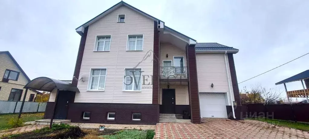 Коттедж в Белгородская область, Старый Оскол ул. Ленина (175 м) - Фото 1