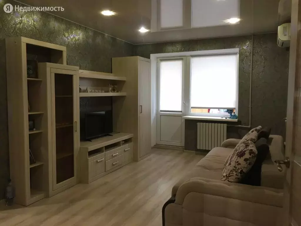 2-комнатная квартира: Евпатория, Советская улица, 4 (44 м) - Фото 1